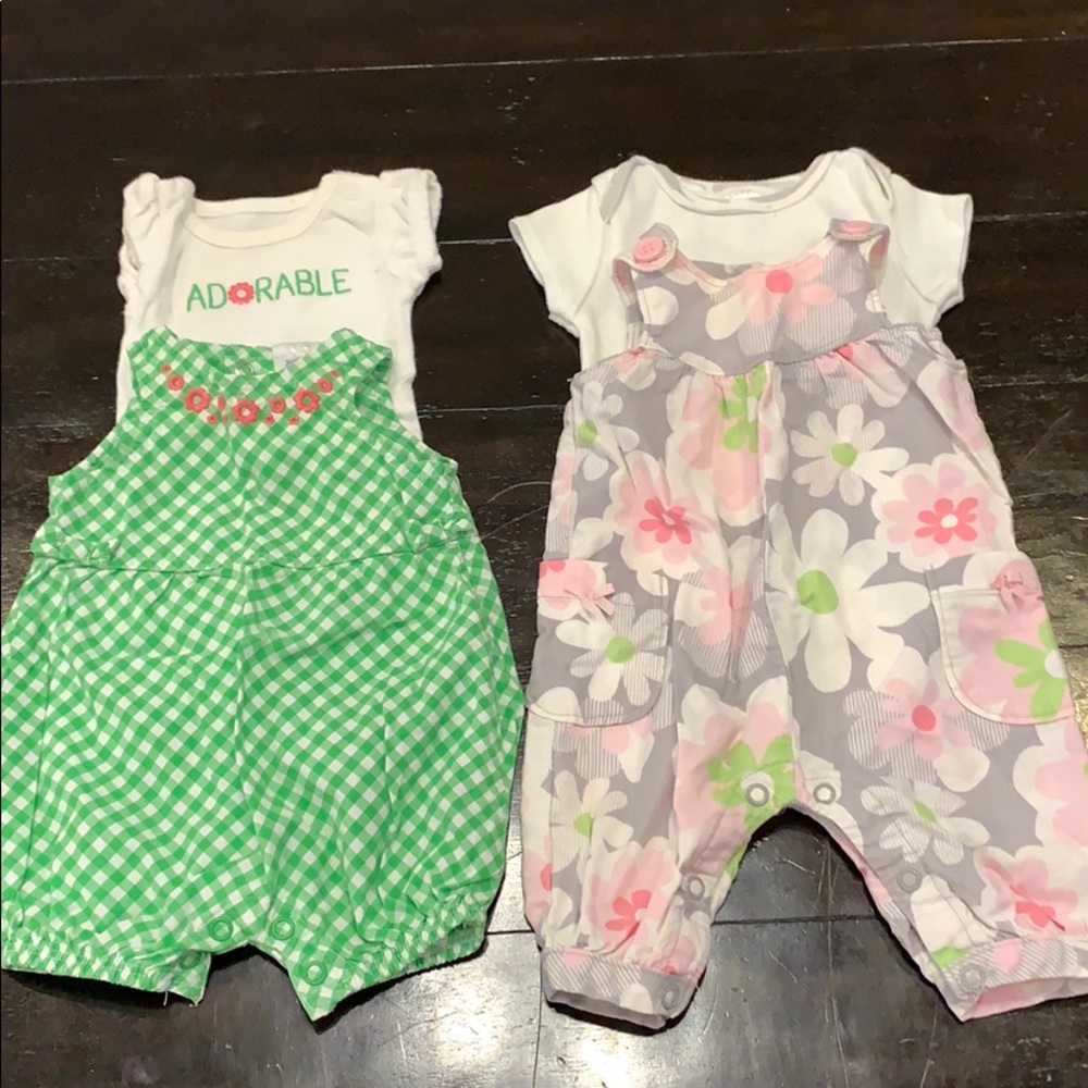 Newborn rompers 👶🌸